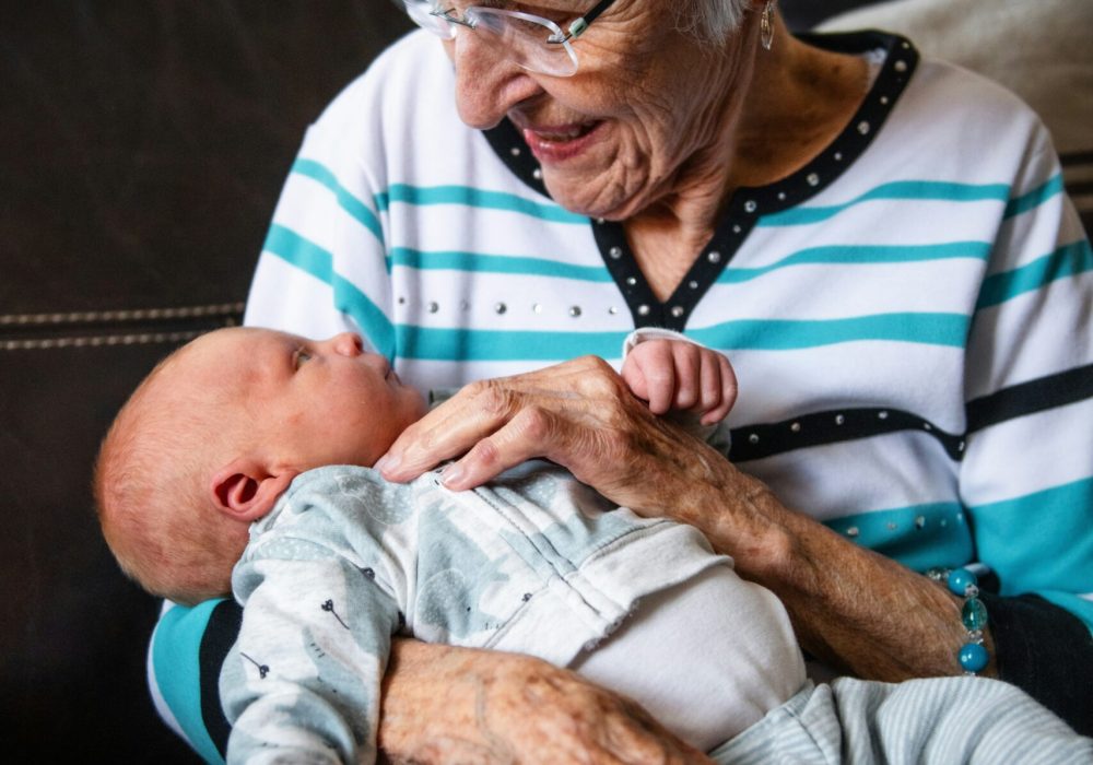 Babymassage für Großeltern